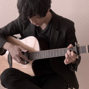 后进白嫩美女大白屁股
